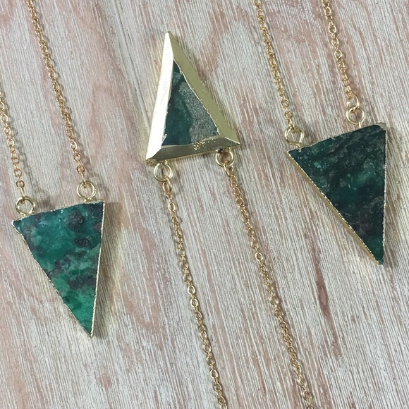 💫🆕 E&L ✨🌙 Chrysoprase Australian Jade Necklace - Picture 4 of 8